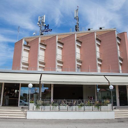 Hotel Turismo Europa كاسال بورسيتي المظهر الخارجي الصورة